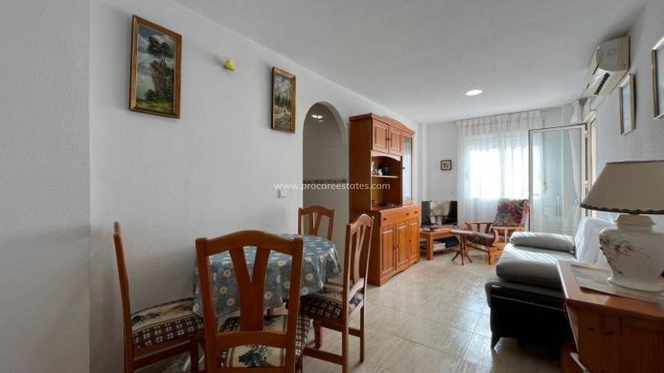 Resale - Apartment - Torrevieja - Torrevieja Center