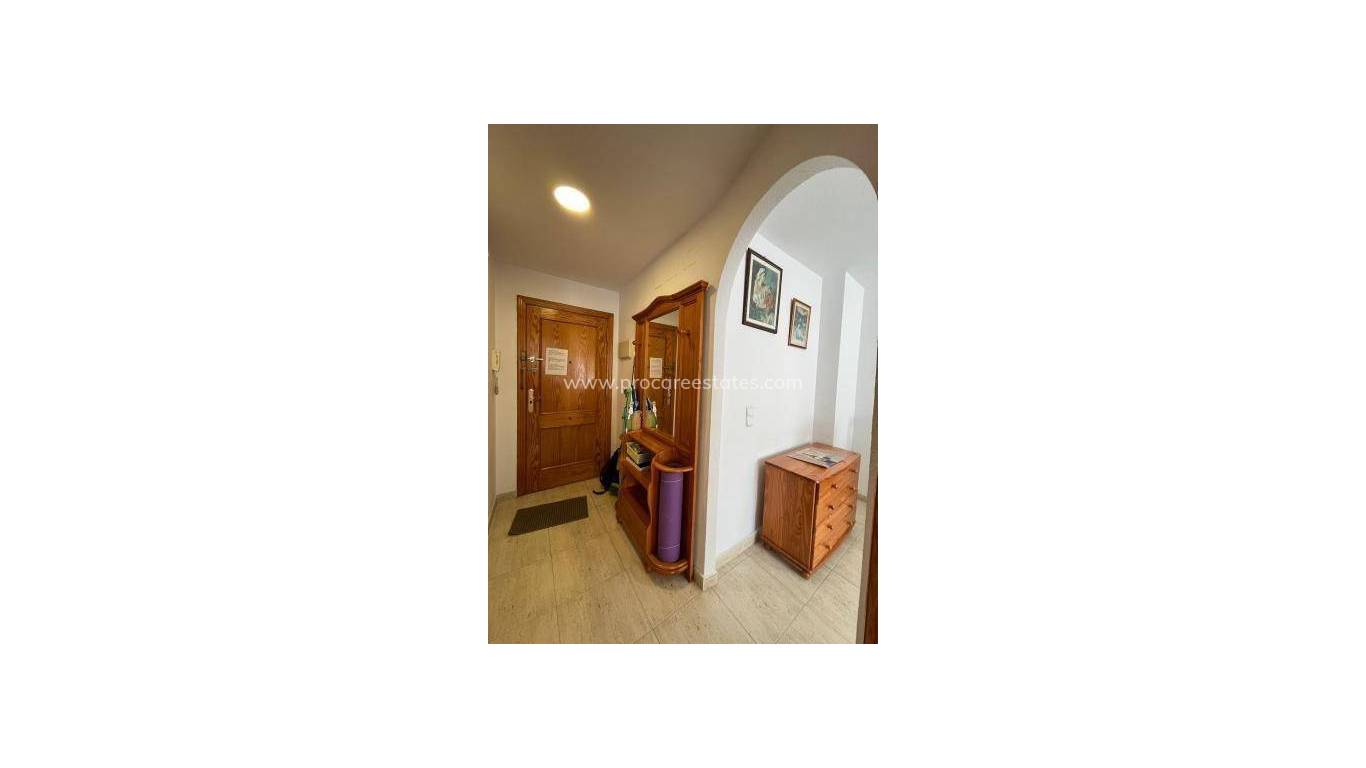 Resale - Apartment - Torrevieja - Torrevieja Center