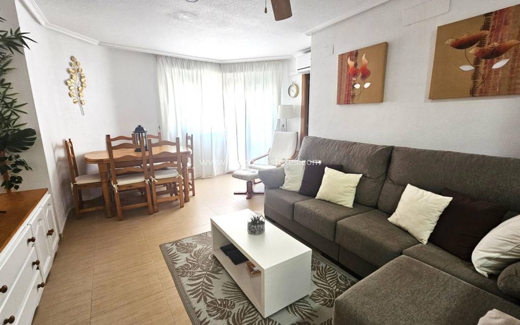 Resale - Apartment - Torrevieja - Torrevieja Center