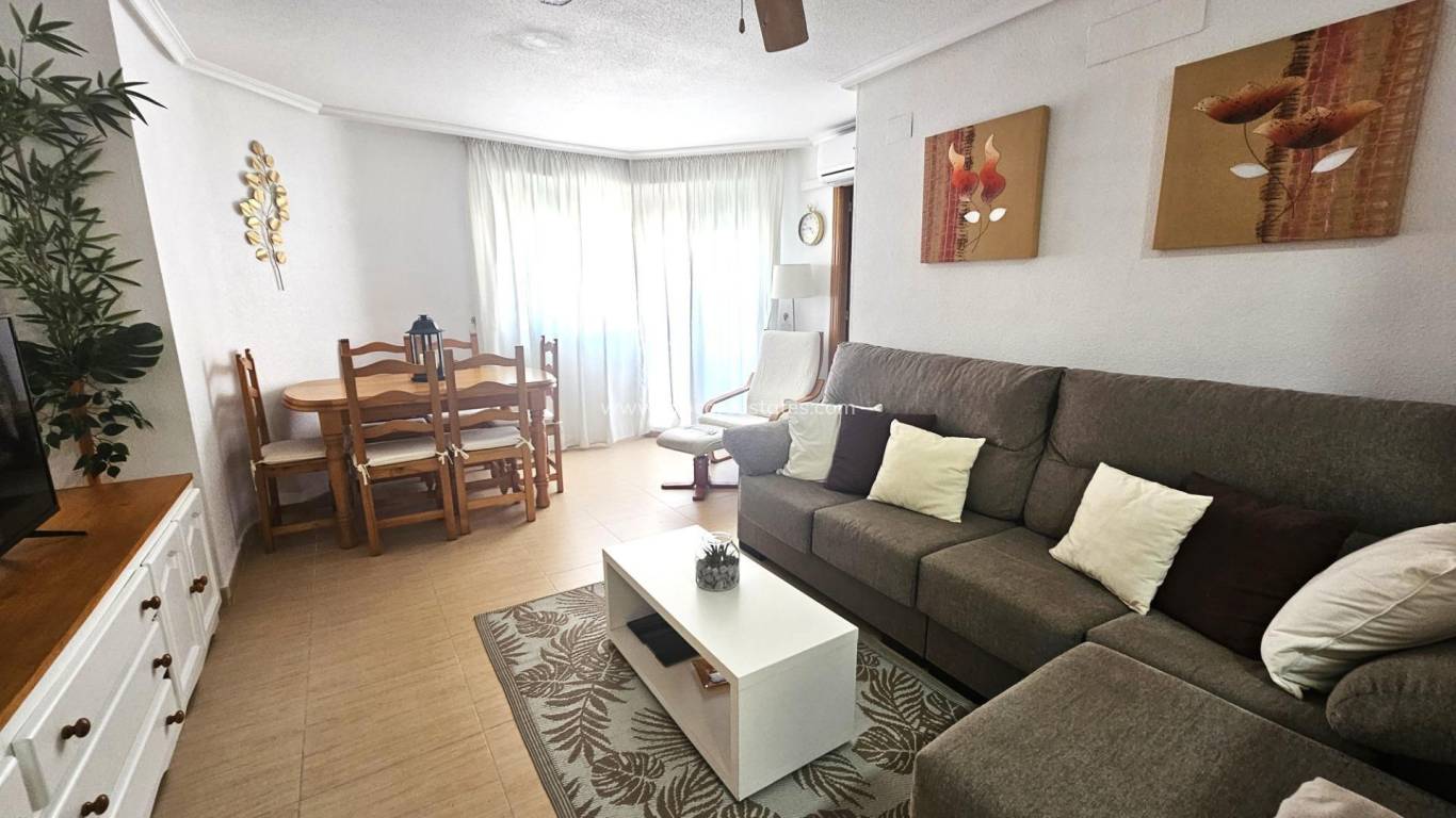 Resale - Apartment - Torrevieja - Torrevieja Center