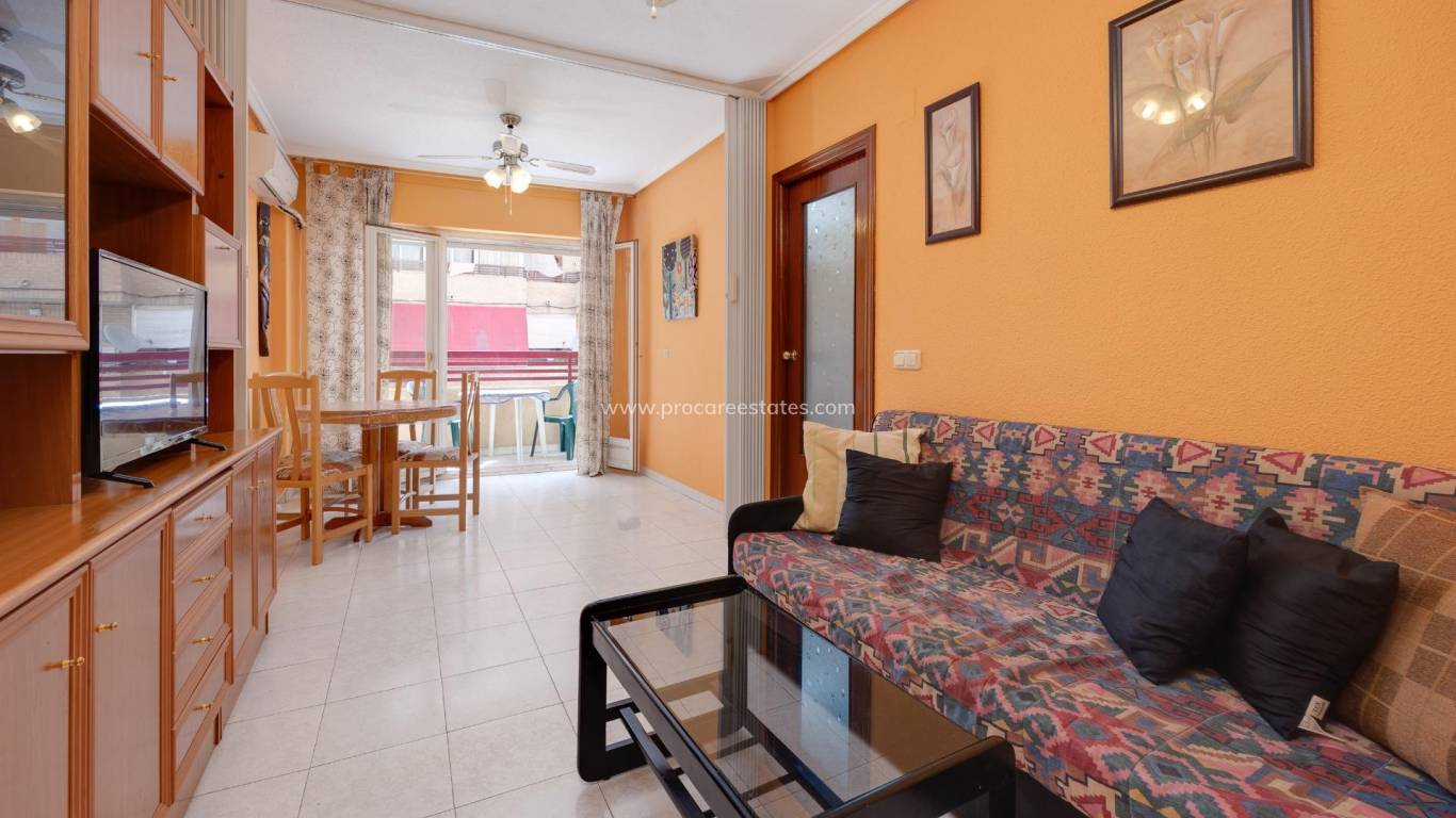 Resale - Apartment - Torrevieja - Torrevieja Center