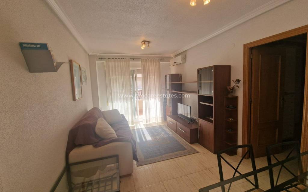 Resale - Apartment - Torrevieja - Torrevieja Center