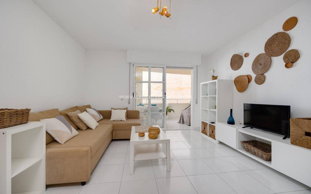 Resale - Apartment - Torrevieja - Torrevieja Center