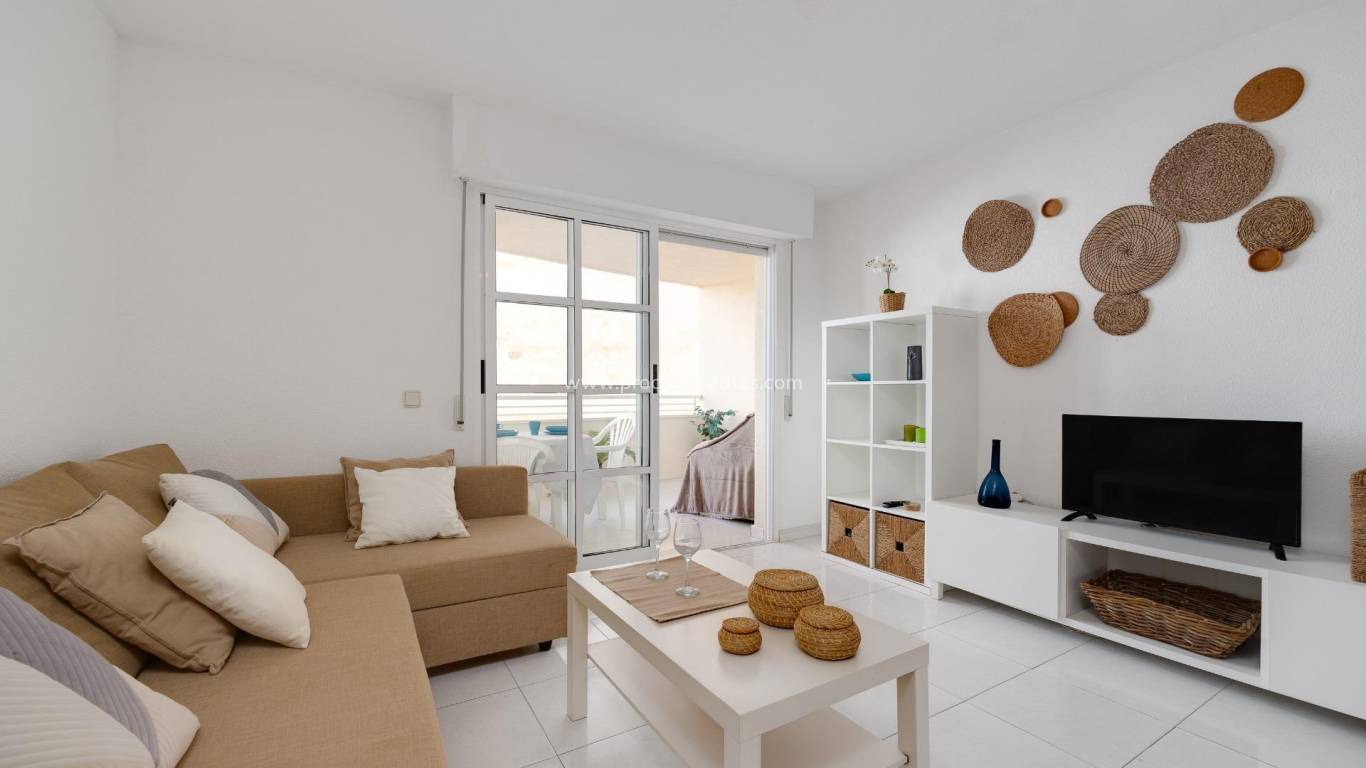 Resale - Apartment - Torrevieja - Torrevieja Center