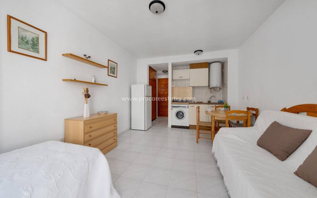 Resale - Apartment - Torrevieja - Torrevieja Center