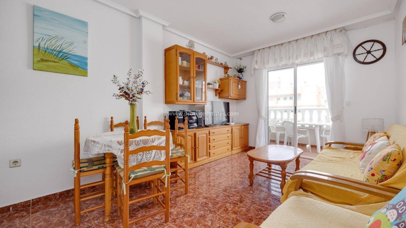 Resale - Apartment - Torrevieja - Torrevieja Center