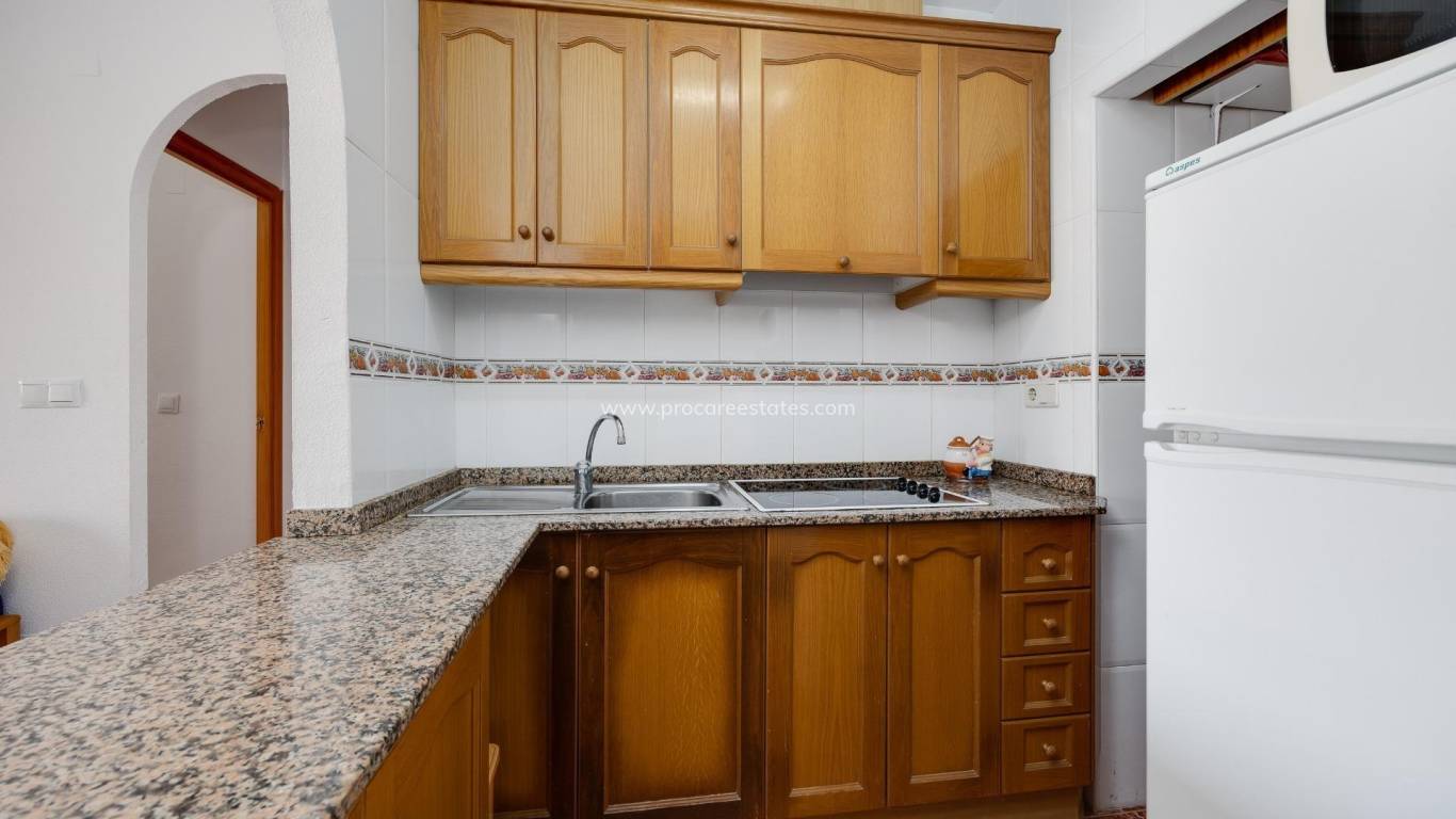 Resale - Apartment - Torrevieja - Torrevieja Center