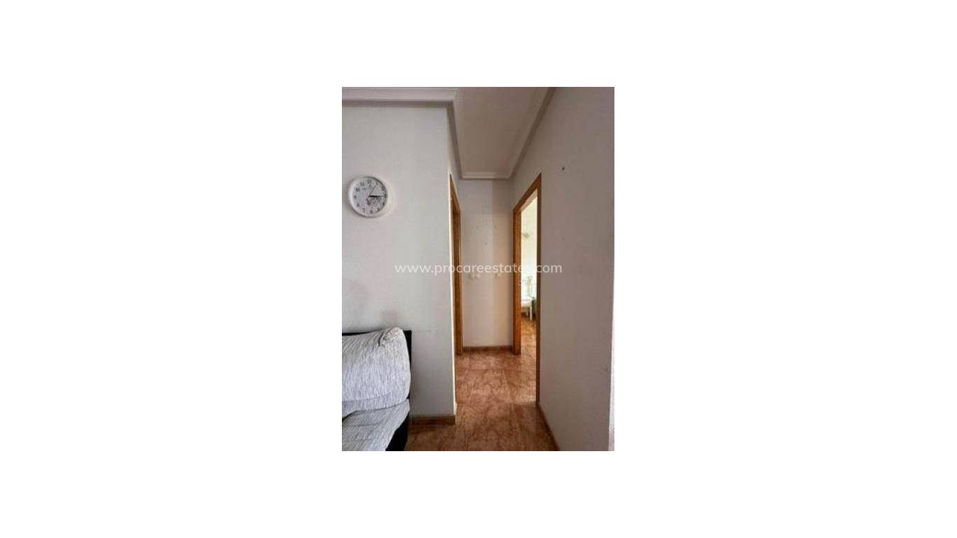 Resale - Apartment - Torrevieja - Torrevieja Center