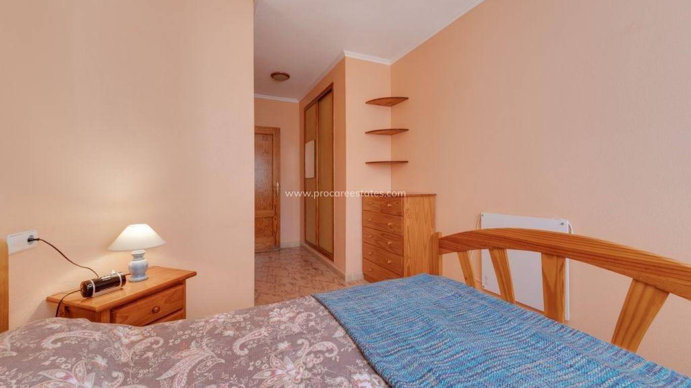 Resale - Apartment - Torrevieja - Torrevieja Center