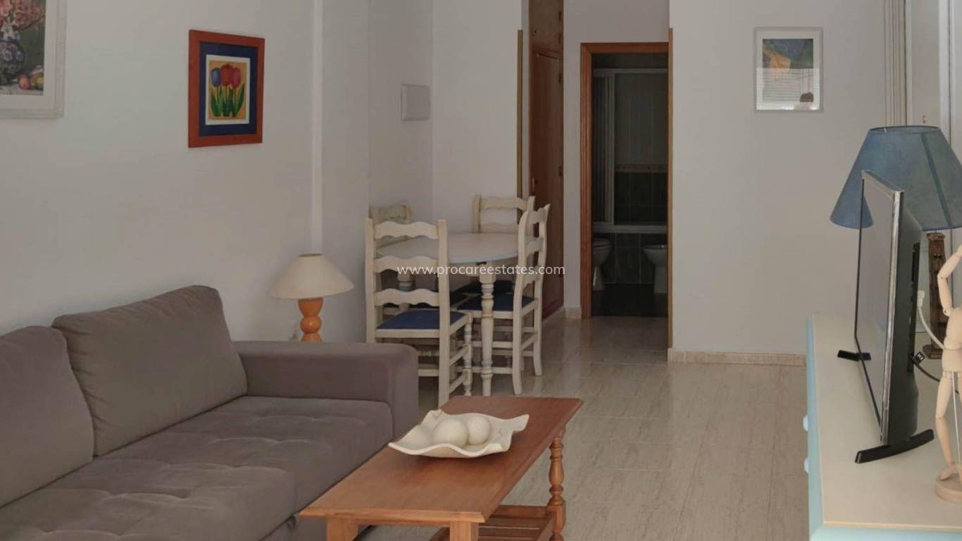 Resale - Apartment - Torrevieja - Torrevieja Center