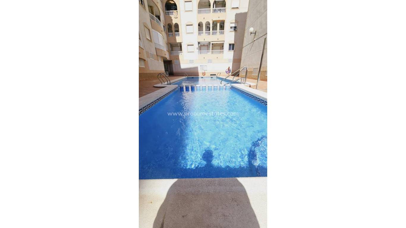 Resale - Apartment - Torrevieja - Torrevieja Center