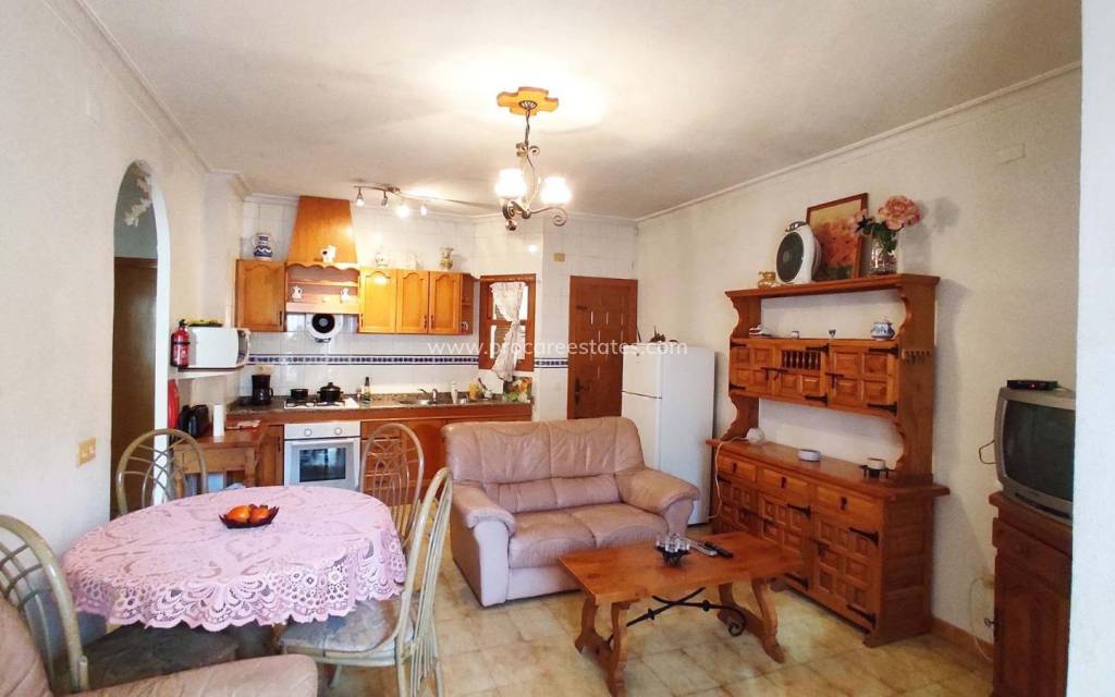 Resale - Apartment - Torrevieja - Torrevieja Center