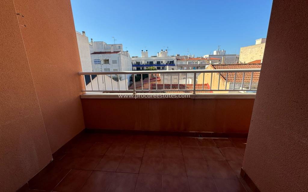 Resale - Apartment - Torrevieja - Torrevieja Center