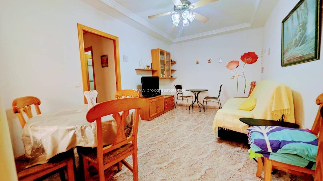 Resale - Apartment - Torrevieja - Torrevieja Center