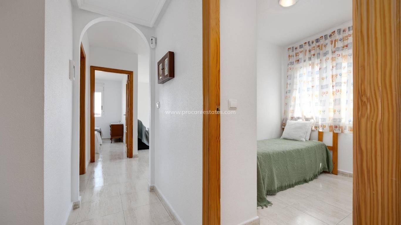 Resale - Apartment - Torrevieja - Torrevieja Center