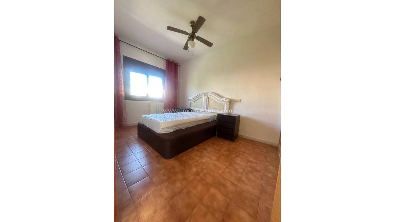 Resale - Apartment - Torrevieja - Torrevieja Center