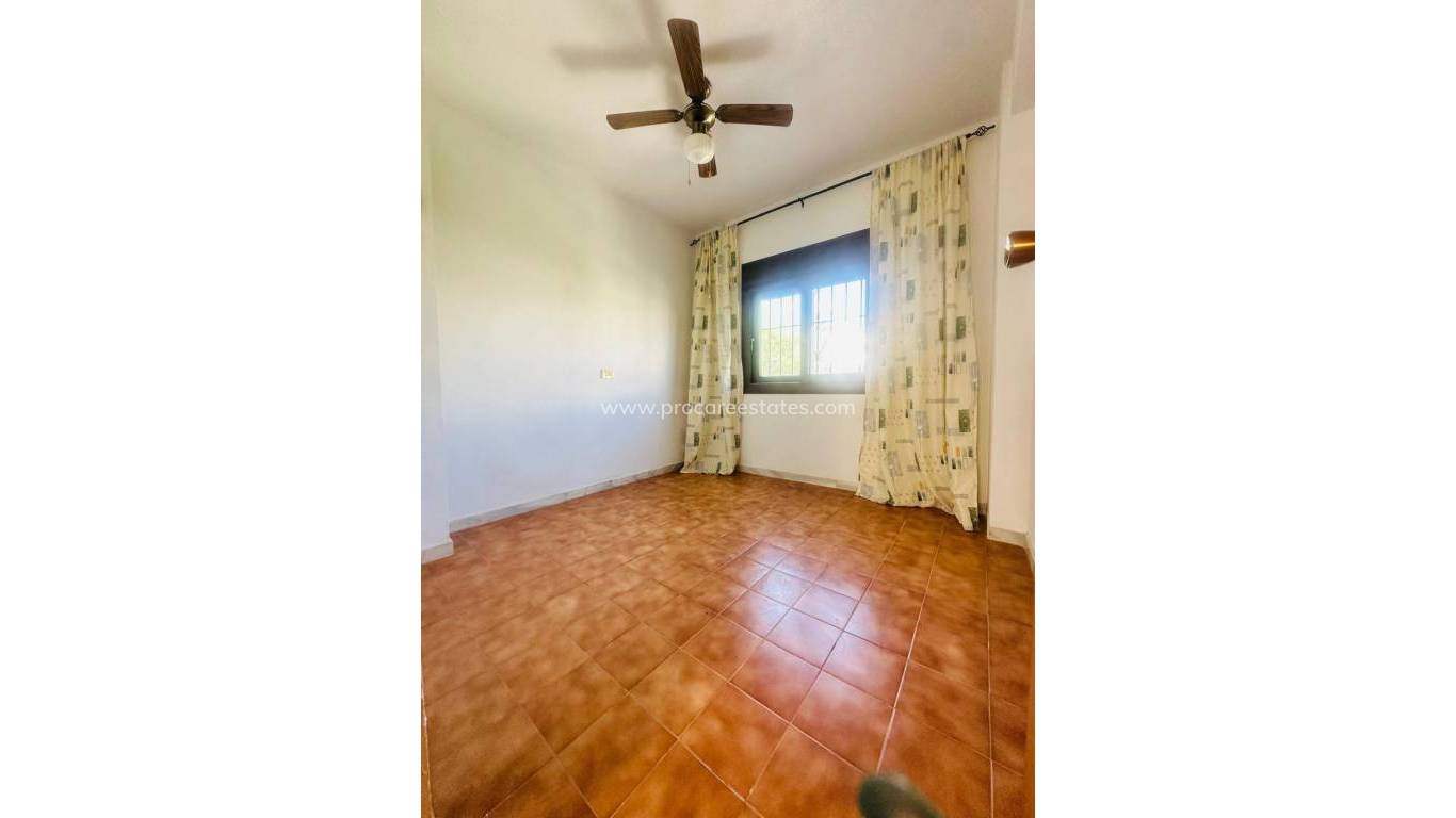 Resale - Apartment - Torrevieja - Torrevieja Center