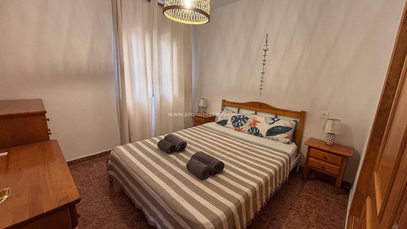 Resale - Apartment - Torrevieja - Torrevieja Center