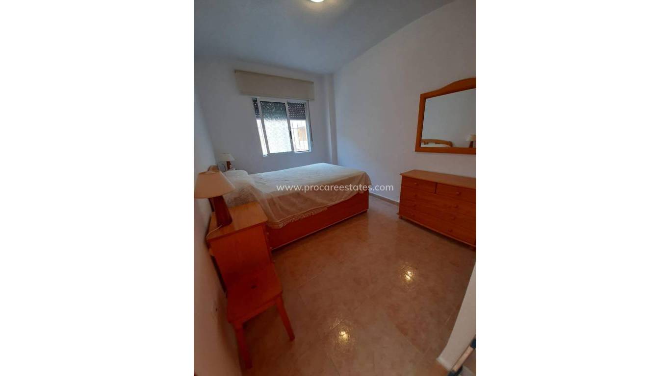 Resale - Apartment - Torrevieja - Torrevieja Center