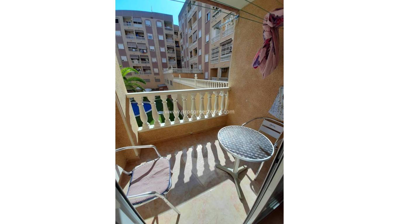 Resale - Apartment - Torrevieja - Torrevieja Center