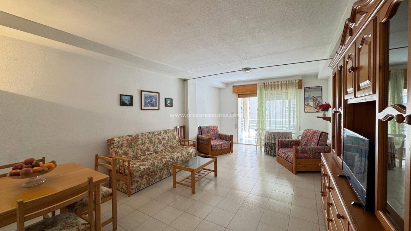 Resale - Apartment - Torrevieja - Torrevieja Center