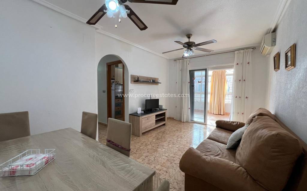 Resale - Apartment - Torrevieja - Torrevieja Center