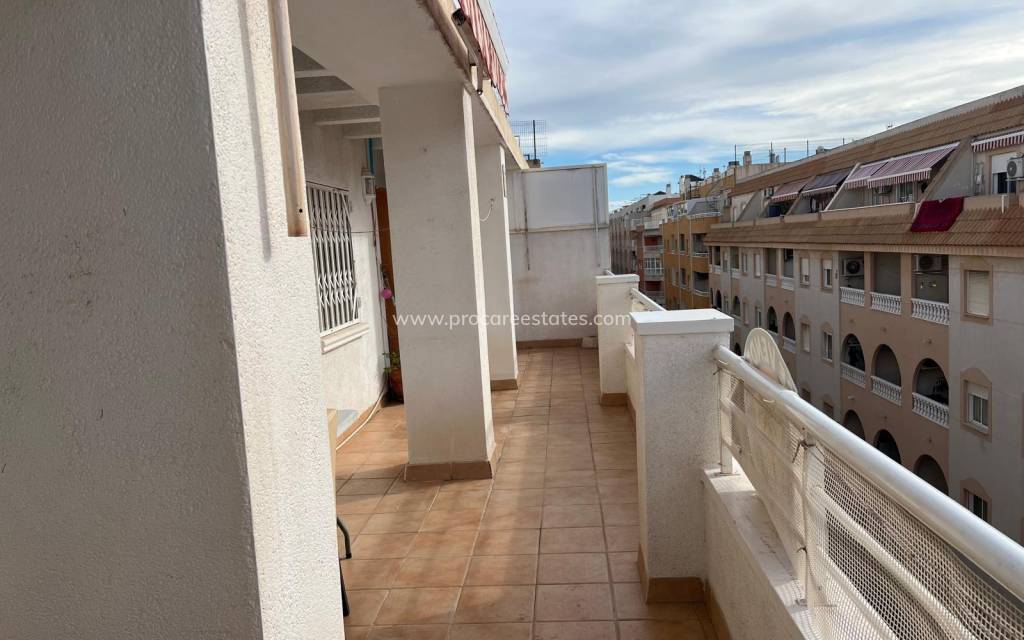 Resale - Apartment - Torrevieja - Torrevieja Center