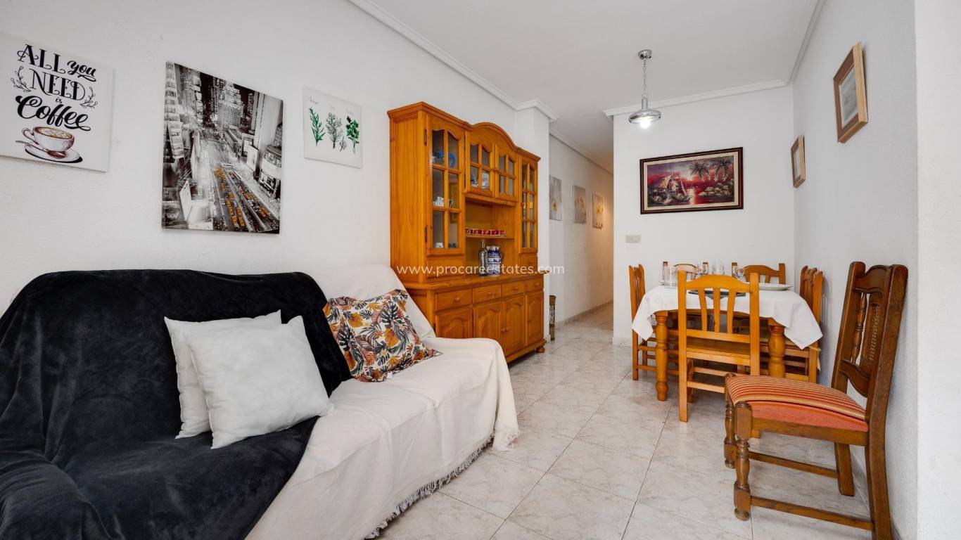 Resale - Apartment - Torrevieja - Torrevieja Center
