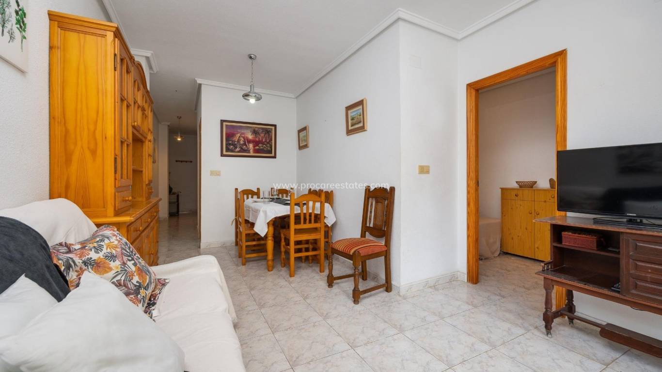 Resale - Apartment - Torrevieja - Torrevieja Center