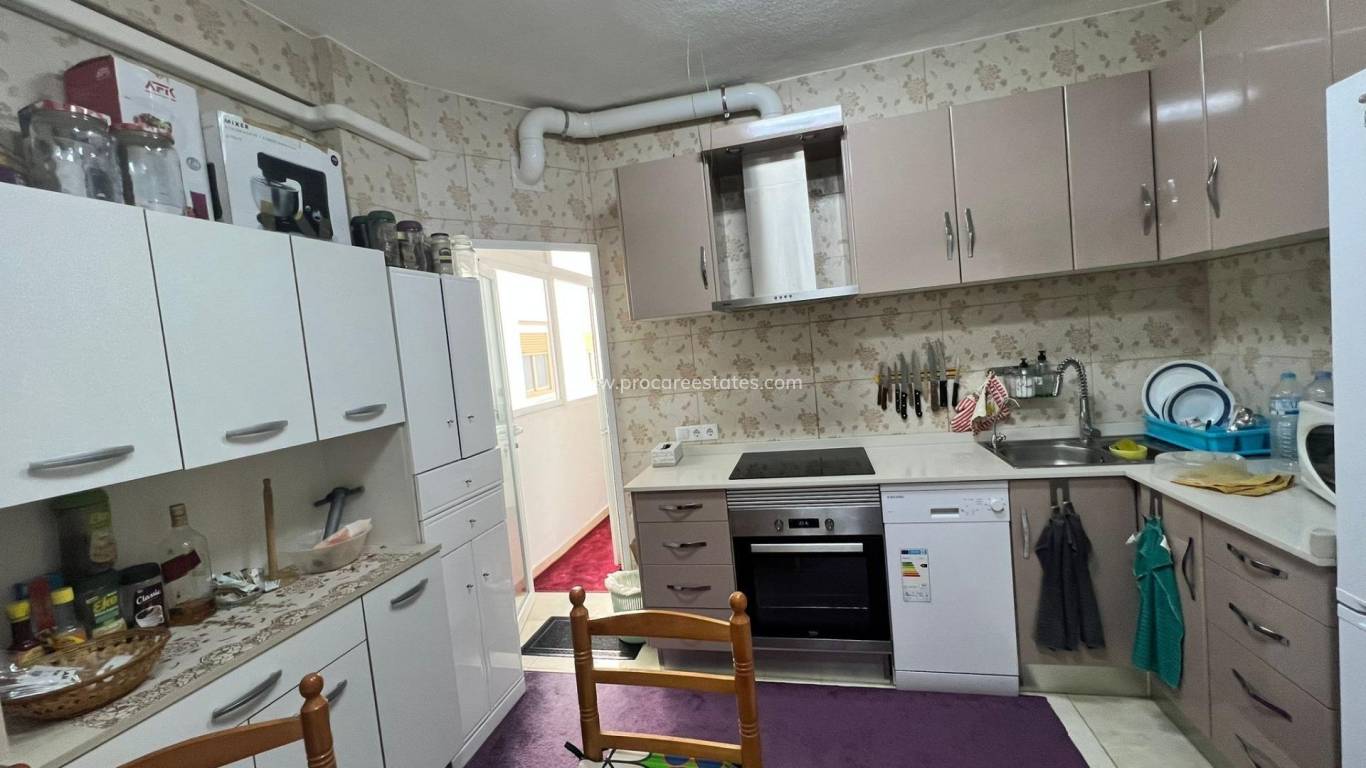 Resale - Apartment - Torrevieja - Torrevieja Center