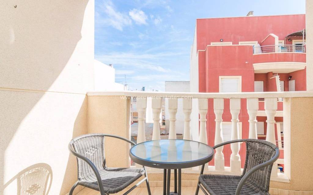 Resale - Apartment - Torrevieja - Torrevieja Center