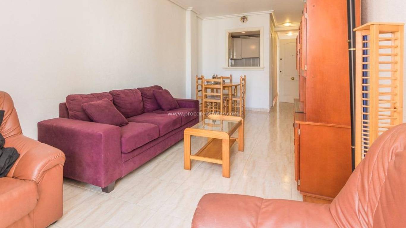 Resale - Apartment - Torrevieja - Torrevieja Center