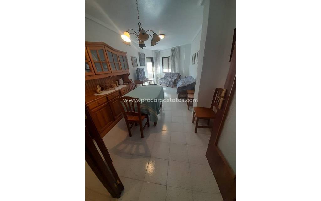 Resale - Apartment - Torrevieja - Torrevieja Center