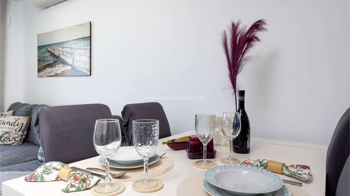 Resale - Apartment - Torrevieja - Torrevieja Center