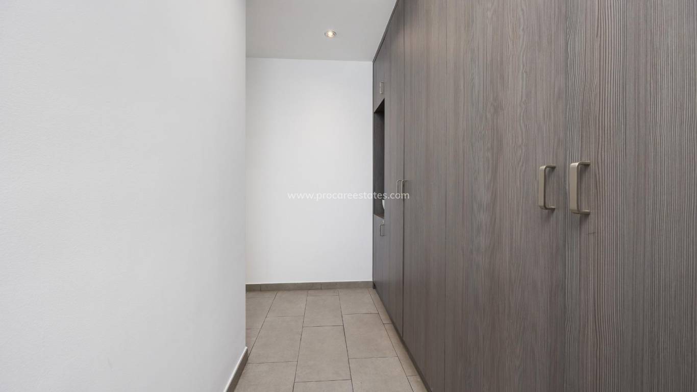 Resale - Apartment - Torrevieja - Torrevieja Center