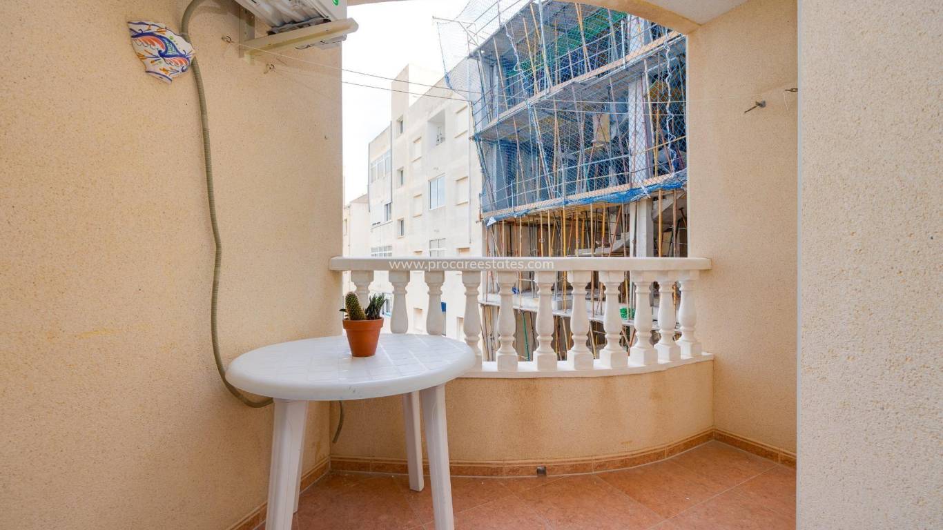 Resale - Apartment - Torrevieja - Torrevieja Center