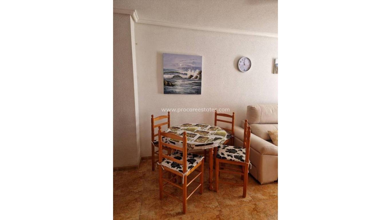 Resale - Apartment - Torrevieja - Torrevieja Center