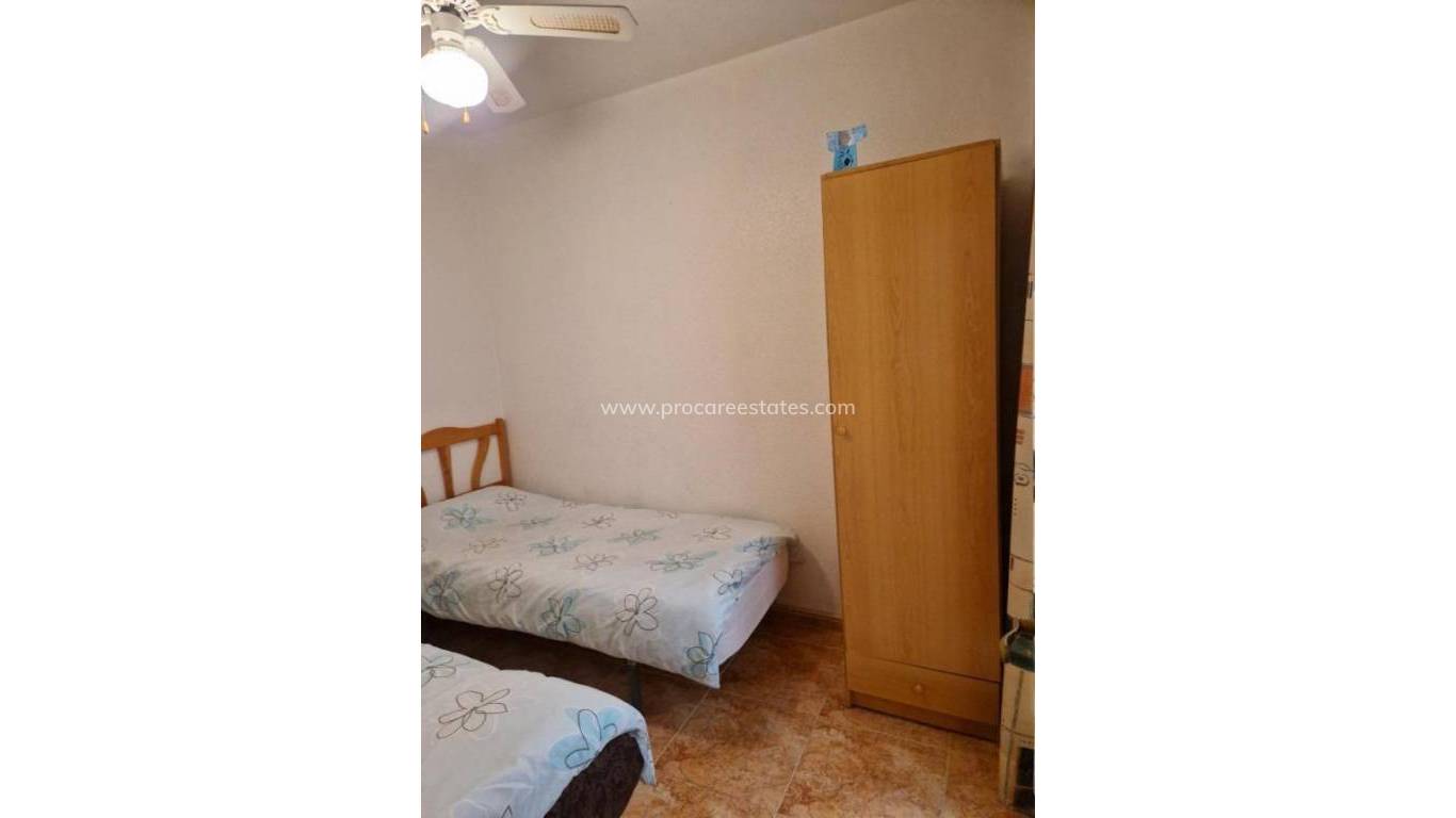 Resale - Apartment - Torrevieja - Torrevieja Center