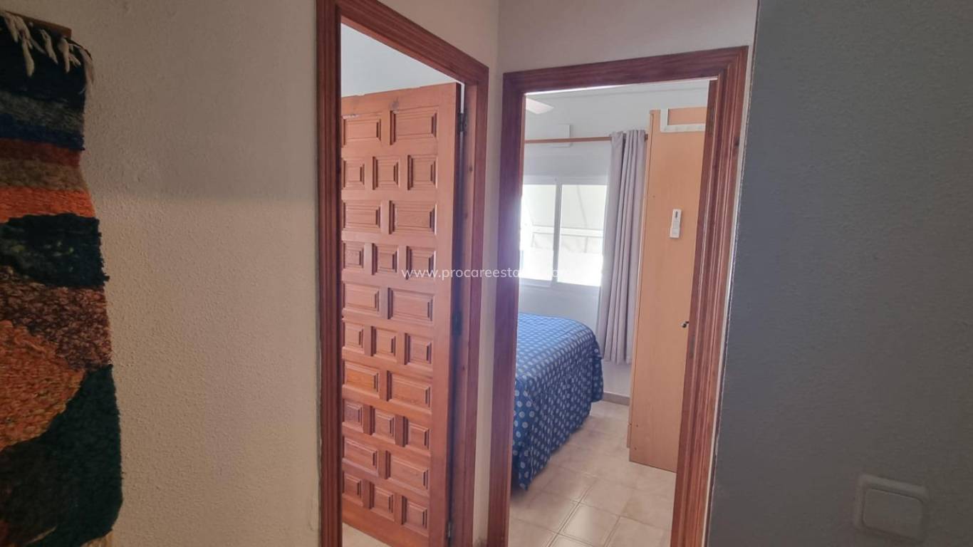 Resale - Apartment - Torrevieja - Torrevieja Center