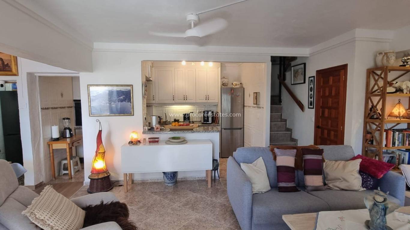 Resale - Apartment - Torrevieja - Torrevieja Center