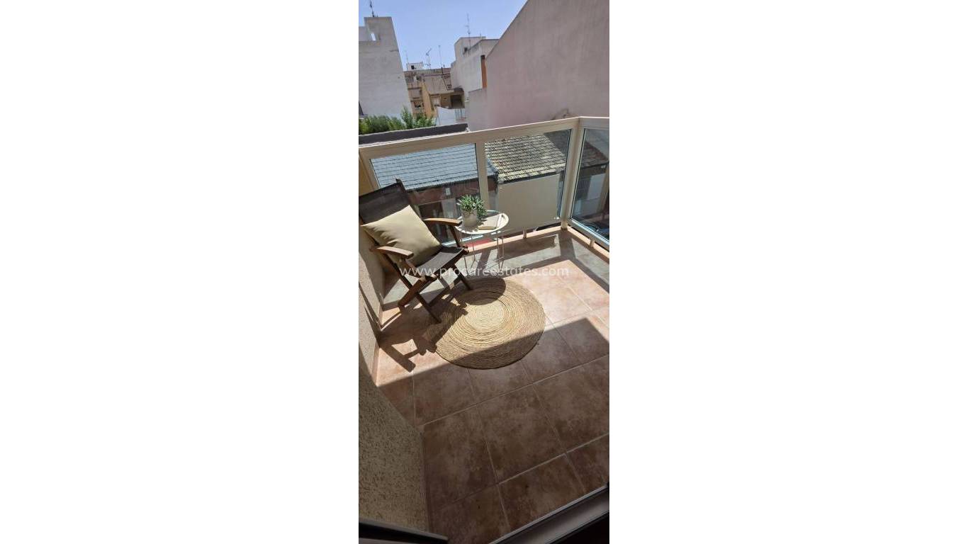 Resale - Apartment - Torrevieja - Torrevieja Center
