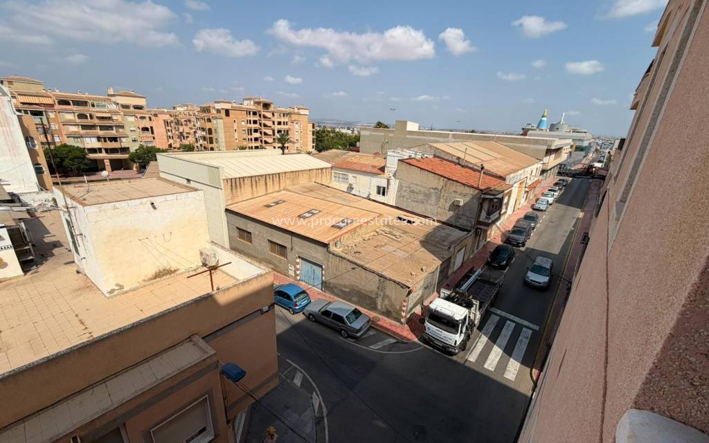 Resale - Apartment - Torrevieja - Torrevieja Center