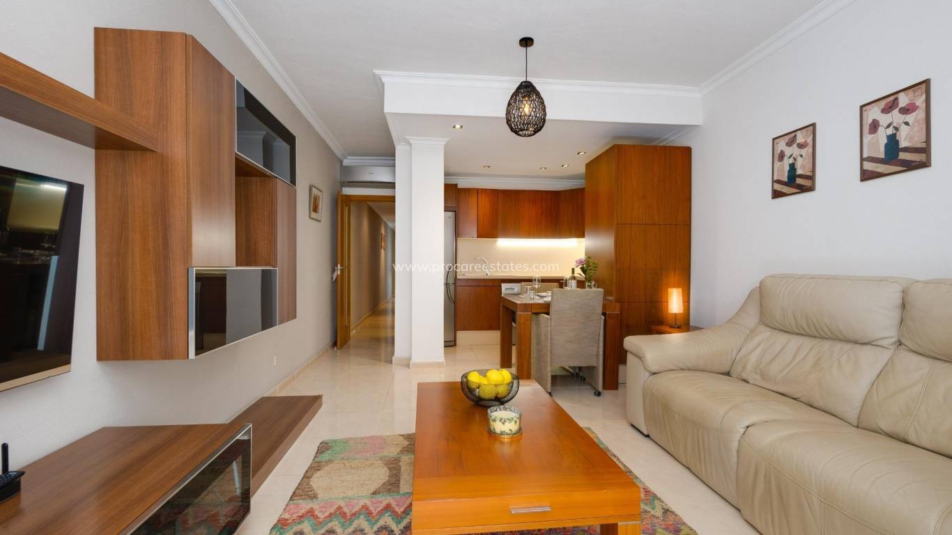 Resale - Apartment - Torrevieja - Torrevieja Center