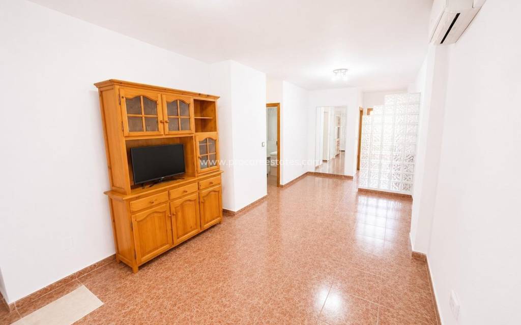 Resale - Apartment - Torrevieja - Torrevieja Center