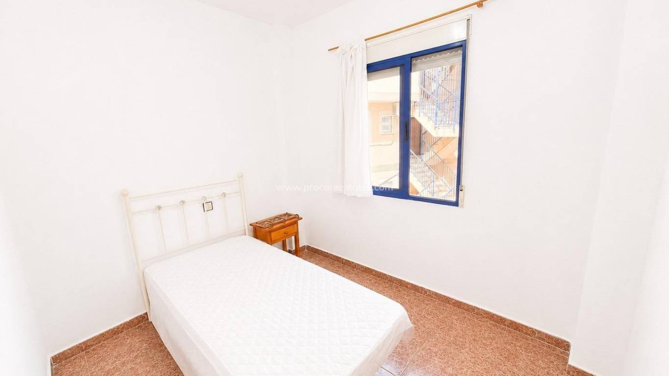 Resale - Apartment - Torrevieja - Torrevieja Center