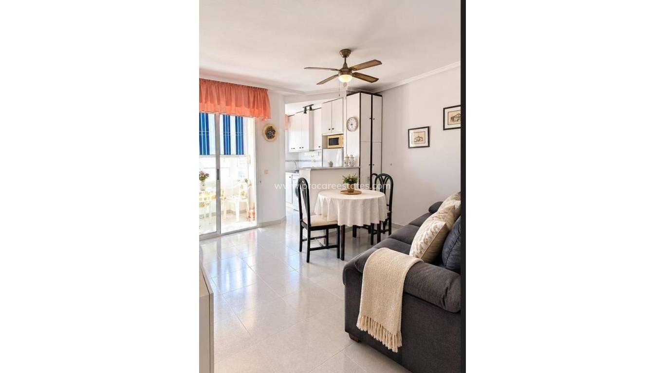 Resale - Apartment - Torrevieja - Torrevieja Center