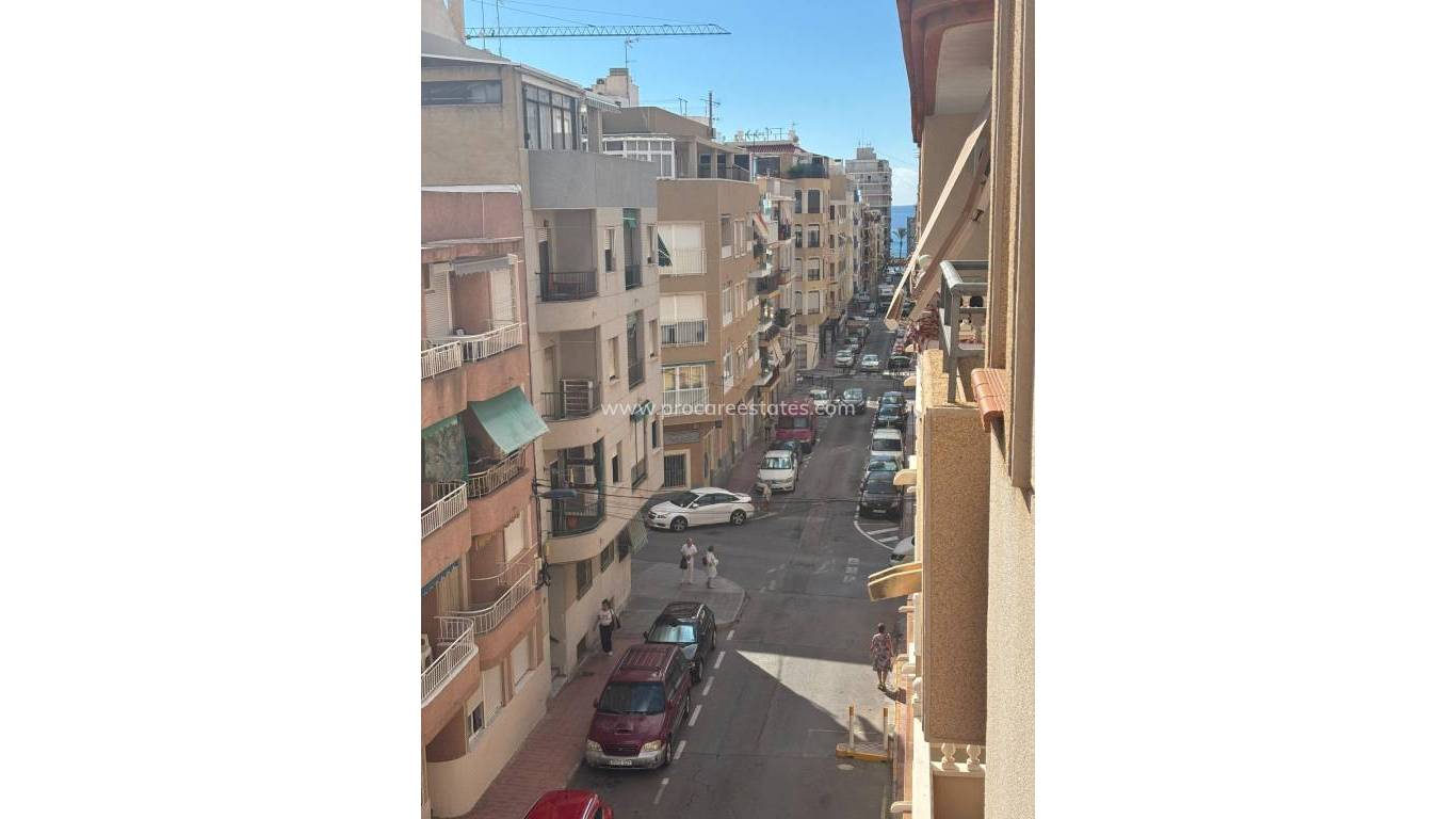 Resale - Apartment - Torrevieja - Torrevieja Center