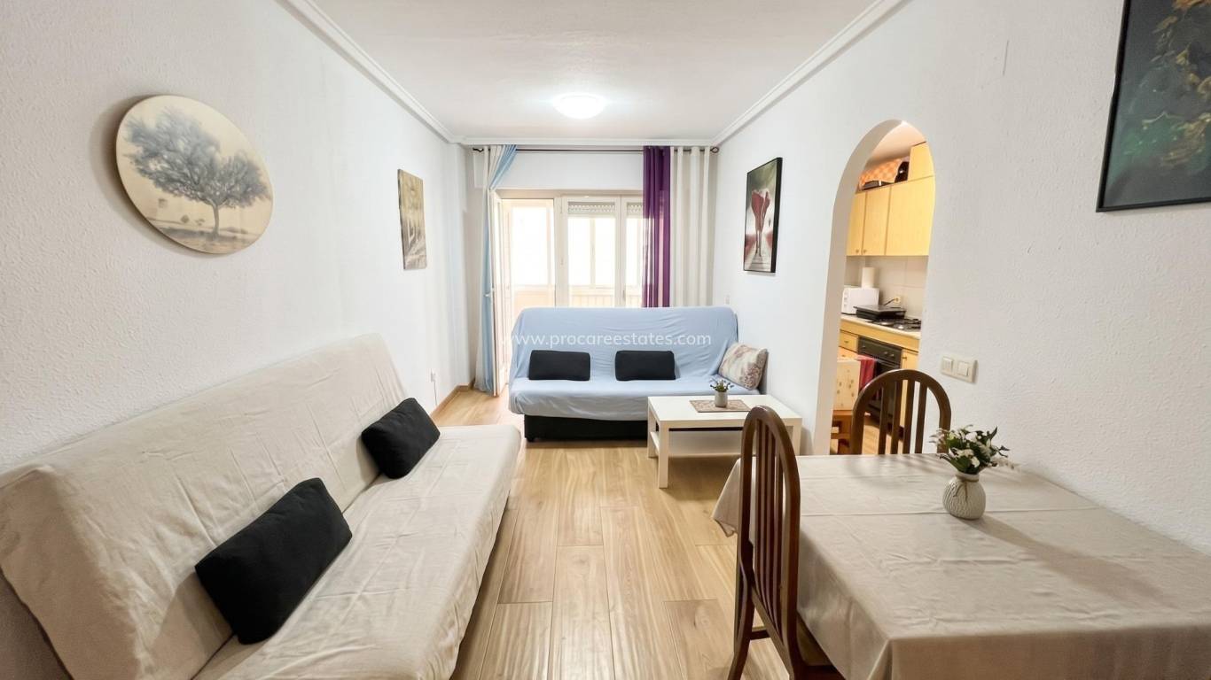 Resale - Apartment - Torrevieja - Torrevieja Center
