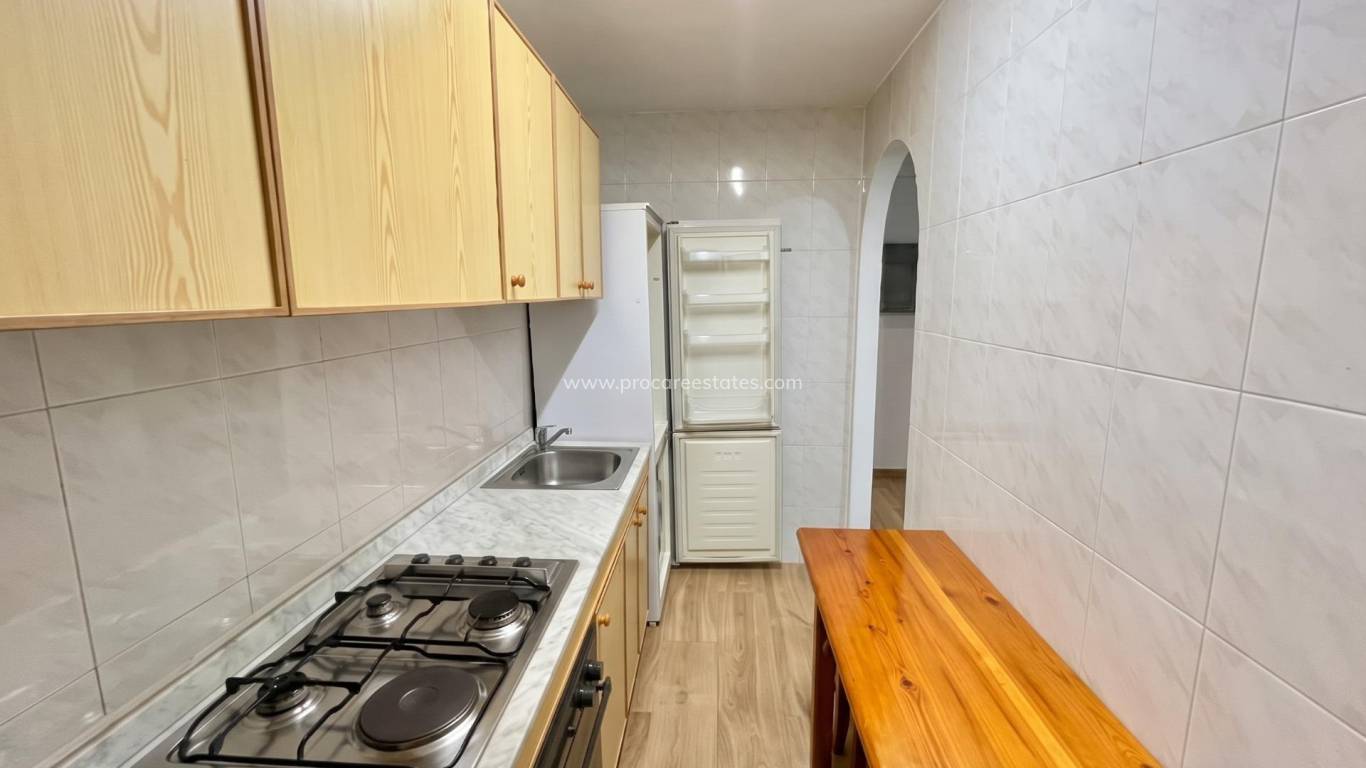 Resale - Apartment - Torrevieja - Torrevieja Center
