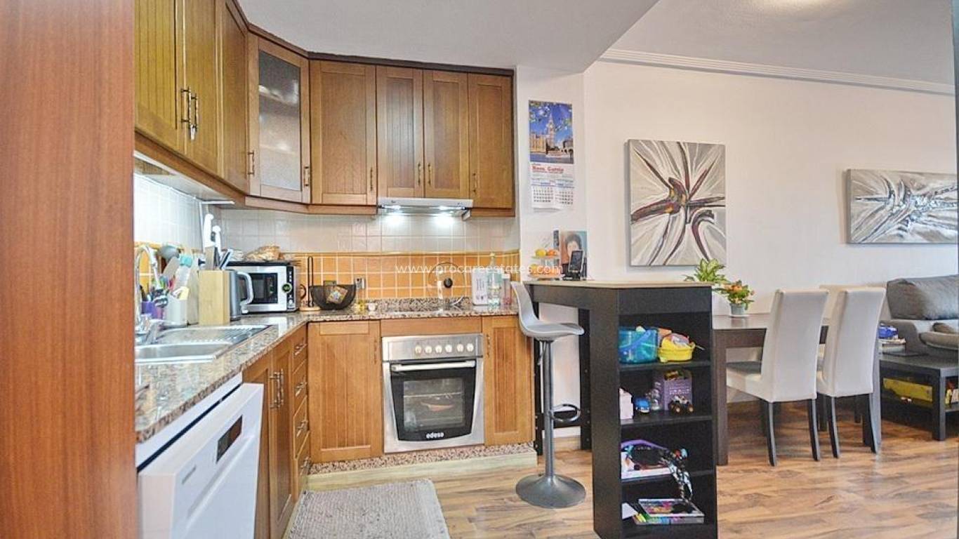 Resale - Apartment - Torrevieja - Zona los Frutales